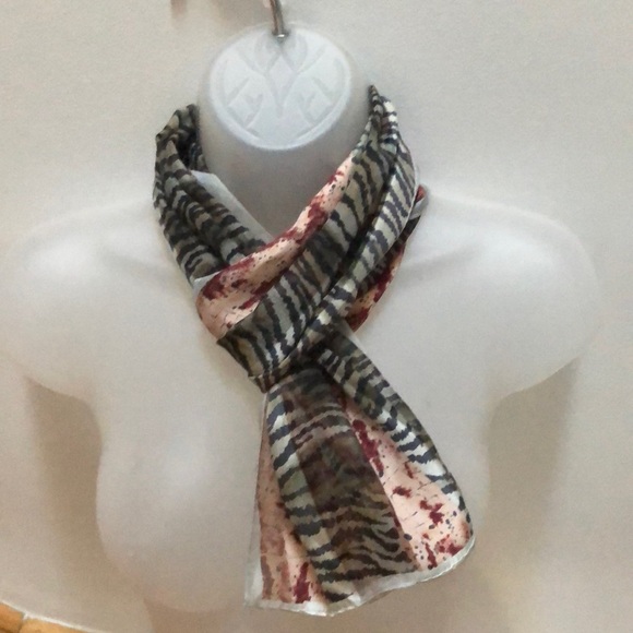 VTG Anne Klein Mixed Animal Pattern Oblong Scarf - Picture 1 of 11